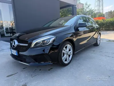 Usata Mercedes A180 Executive 109 CV (80 kW) 2018 Nero Berlina