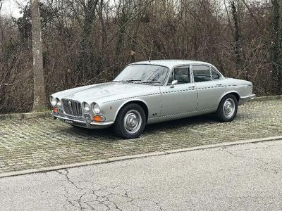 Usata Jaguar XJ6 1970 Grigio Berlina