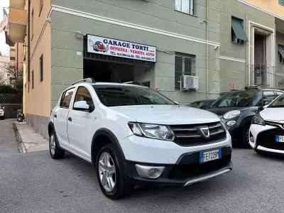 Brugt Dacia Sandero Stepway 90 HK (66 kW) 2016 Hvid Sedan