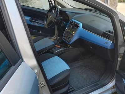 Usata Fiat Grande Punto 90 CV (66 kW) 2006 Grigio Utilitaria