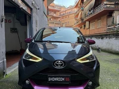 Usata Toyota Aygo Trend 72 CV (52 kW) 2020 Grigio Utilitaria
