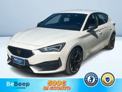 Usata Cupra Leon 150 CV (110 kW) 2024 Bianco pastello Berlina