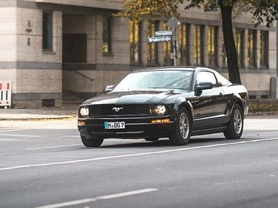 Usata Ford Mustang 2005 Nero Coupé