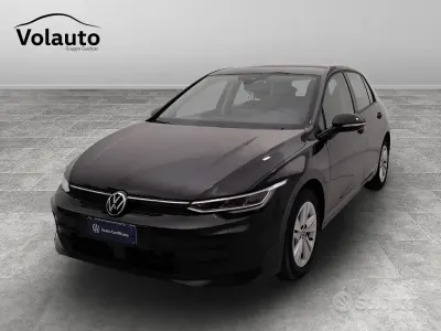 Usata VW Golf VIII Life 116 CV (85 kW) 2025 Nero Berlina