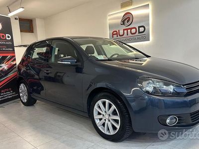 Usata VW Golf VI Highline 105 CV (77 kW) 2010 Blu Utilitaria