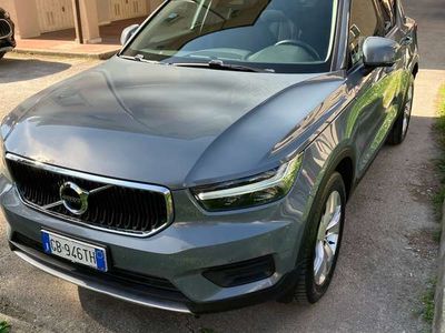 usata Volvo XC40 2.0 d3 Momentum