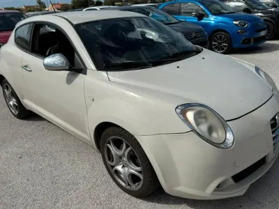 Usata Alfa Romeo MiTo Progression 89 CV (65 kW) 2010 Bianco Utilitaria
