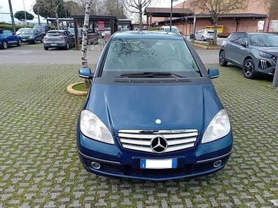 Gebraucht Mercedes A160 95 PS (69 kW) 2010 Blau Van / Kleinbus