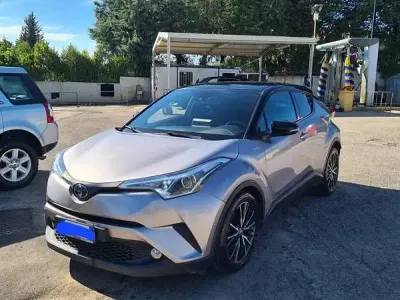 Usata Toyota C-HR Style 98 CV (72 kW) 2017 SUV
