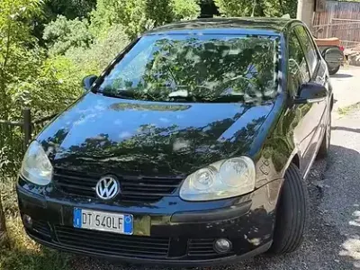 Usata VW Golf VI Comfortline 105 CV (77 kW) 2009 Nero Utilitaria