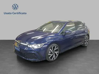Usata VW Golf VIII R-line 131 CV (96 kW) 2024 Bleu Berlina