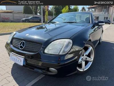 Usata Mercedes SLK200 163 CV (119 kW) 2002 Nero Cabrio