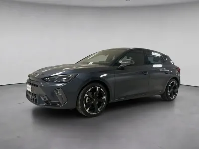 Usata Cupra Leon 150 CV (110 kW) 2025 Vari colori pastello Berlina