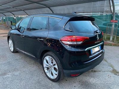 Usata Renault Scénic IV Intens 140 CV (102 kW) 2018 Nero Monovolume