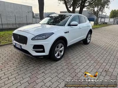 Begagnad Jaguar E-Pace 163 HK (119 kW) 2021 Grå SUV
