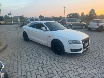 Bianco Usata 2010 Audi A5 Ambition Coupé | 9000 € (Buon prezzo)
