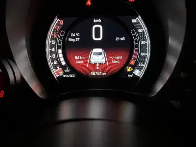 Usata Abarth 695 70th Anniversary 180 CV (132 kW) 2019 Verde Utilitaria