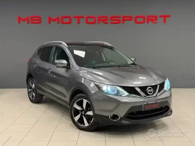 Usata Nissan Qashqai Tekna 110 CV (80 kW) 2016 Grigio SUV