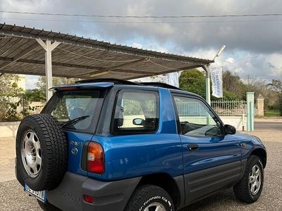 Usata Toyota RAV4 129 CV (94 kW) 1995 Blu SUV
