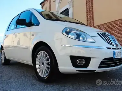 Occasion Lancia Musa Silver 77 PK (56 kW) 2011 Wit MPV