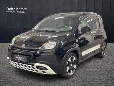 Usata Fiat Panda Cross Cross 69 CV (50 kW) 2025 Nero Utilitaria
