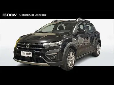 Usata Dacia Sandero Comfort 91 CV (66 kW) 2022 Nero Berlina