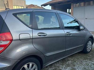 Usata Mercedes A180 Classic 109 CV (80 kW) 2006 Argento Monovolume