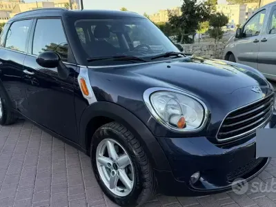 Usata Mini Cooper D Countryman 111 CV (81 kW) 2011 Bluazzurro SUV