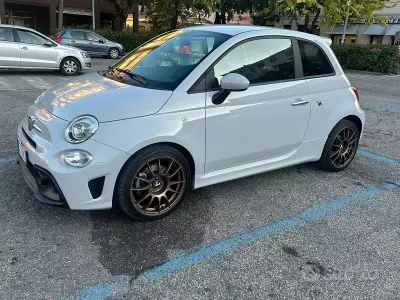 Usata Abarth 595 145 CV (106 kW) 2022 Grigio Utilitaria
