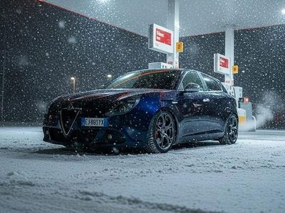 Usata Alfa Romeo Giulietta 170 CV (125 kW) 2011 Blu Berlina