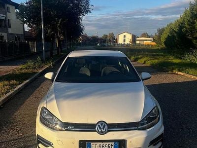 Usata VW Golf VII R-line 115 CV (84 kW) 2019 Bianco Utilitaria