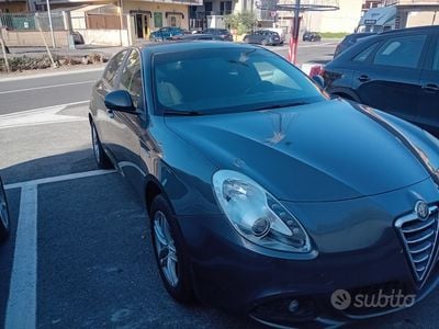 Usata Alfa Romeo Giulietta 2011 Grigio Utilitaria