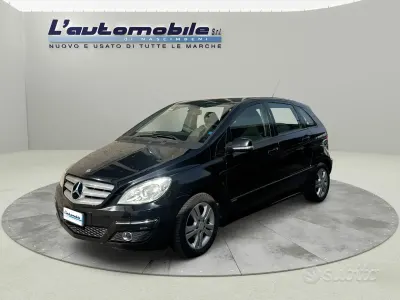 Usata Mercedes B200