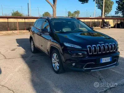 Second-hand Jeep Cherokee 170 CP (125 kW) 2015 SUV