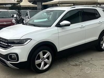 Usata VW T-Cross Advance 110 CV (80 kW) 2021 Bianco SUV