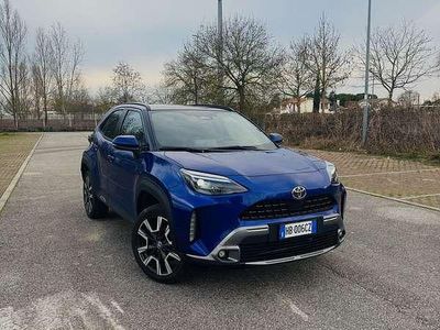 Usata Toyota Yaris Cross Lounge 92 CV (67 kW) 2025 SUV