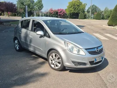 Usata Opel Corsa 80 CV (58 kW) 2007 Utilitaria
