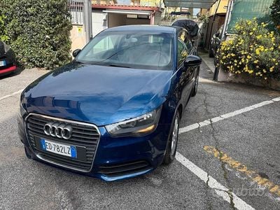 Usata Audi A1 Attraction 150 CV (110 kW) 2010 Blu Utilitaria