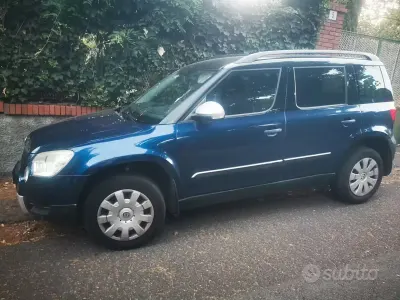 Usata Skoda Yeti 105 CV (77 kW) 2009 Bluazzurro SUV