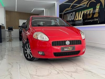 Usata Fiat Grande Punto Active 75 CV (55 kW) 2006 Rosso Utilitaria