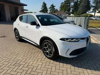 Usata Alfa Romeo Tonale Ti 160 CV (117 kW) 2023 Bianco SUV