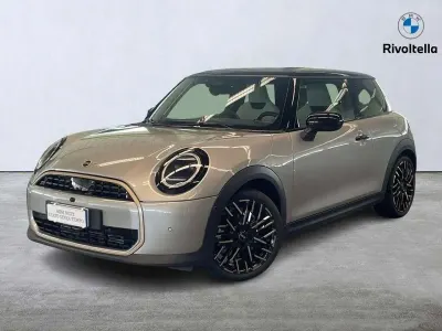 Brugt Mini Cooper Favoured 156 HK (114 kW) 2024 Sølv Hatchback