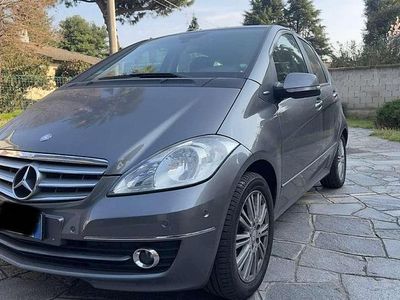 Usata Mercedes A150 Elegance 95 CV (69 kW) 2009 Grigio Monovolume