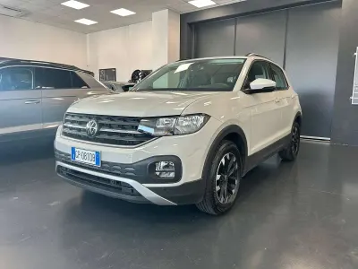 Usata VW T-Cross Style 110 CV (80 kW) 2023 Ascot grey SUV