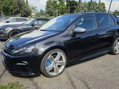 Usata VW Golf VI R 271 CV (199 kW) 2011 Nero Utilitaria