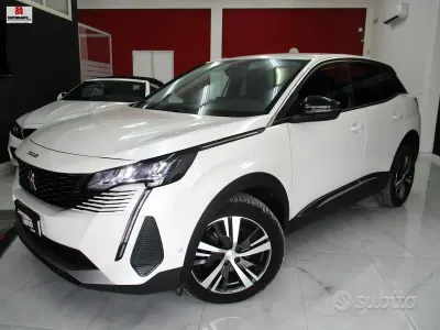 Usata Peugeot 3008 Allure 131 CV (96 kW) 2022 Bianco SUV