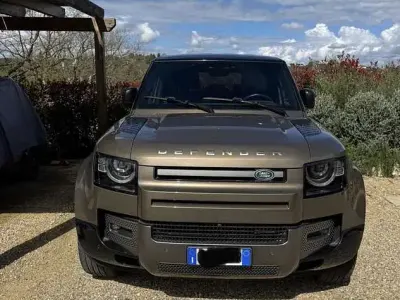 Usata Land Rover Defender SE 200 CV (147 kW) 2022 SUV
