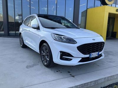 Usata Ford Kuga ST-Line X 225 CV (165 kW) 2023 Bianco SUV