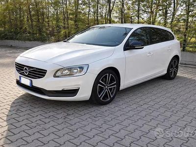 Usata Volvo V60 2013 Bianco Station wagon