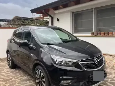 Usata Opel Mokka 140 CV (102 kW) 2016 Nero SUV